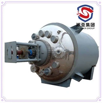 Stakleni reaktor zatvorenog tipa